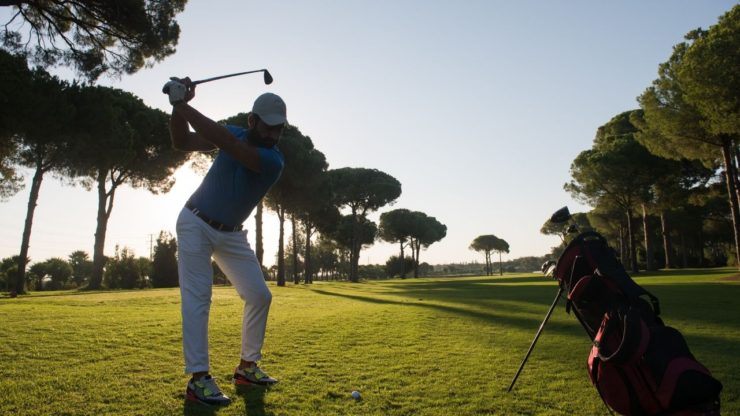 Golf Swing Basics – 5 Tips For a Better Downswing